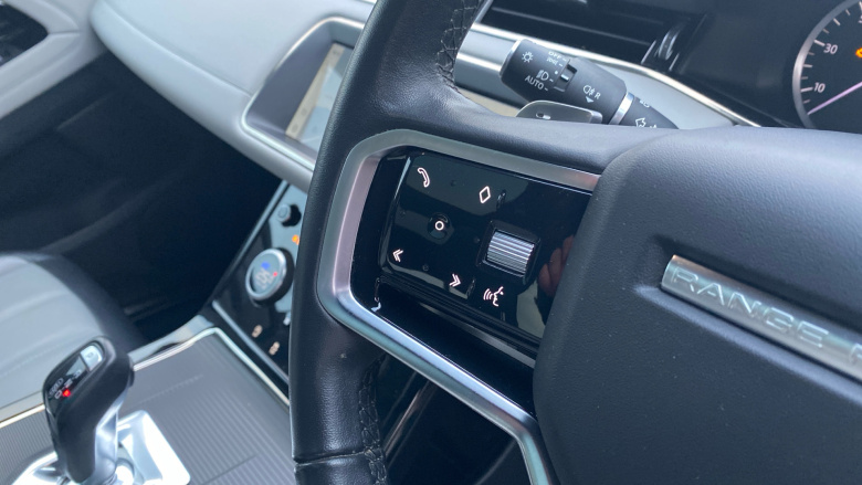 Land Rover Range Rover Evoque 1.5 P300e R-Dynamic SE 5dr Auto Hatchback